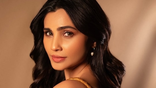 Daisy Shah says ‘poisonous’ ex-boyfriend would get mad at her for working with males, regardless of additionally working in Bollywood | Bollywood